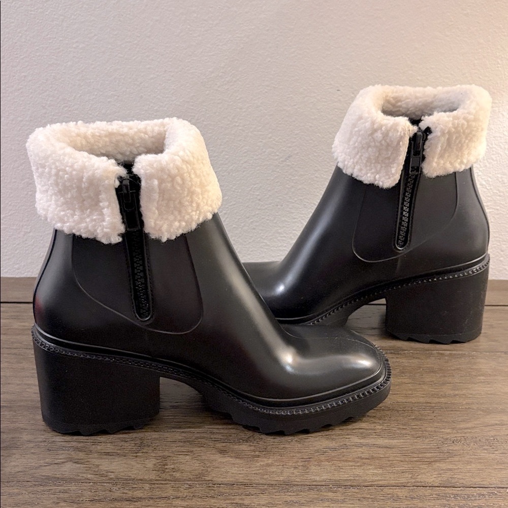 NIB [INC International Concepts] Eadin Faux Fur Cushioned Rainboots Women’s 10 - Picture 8 of 14